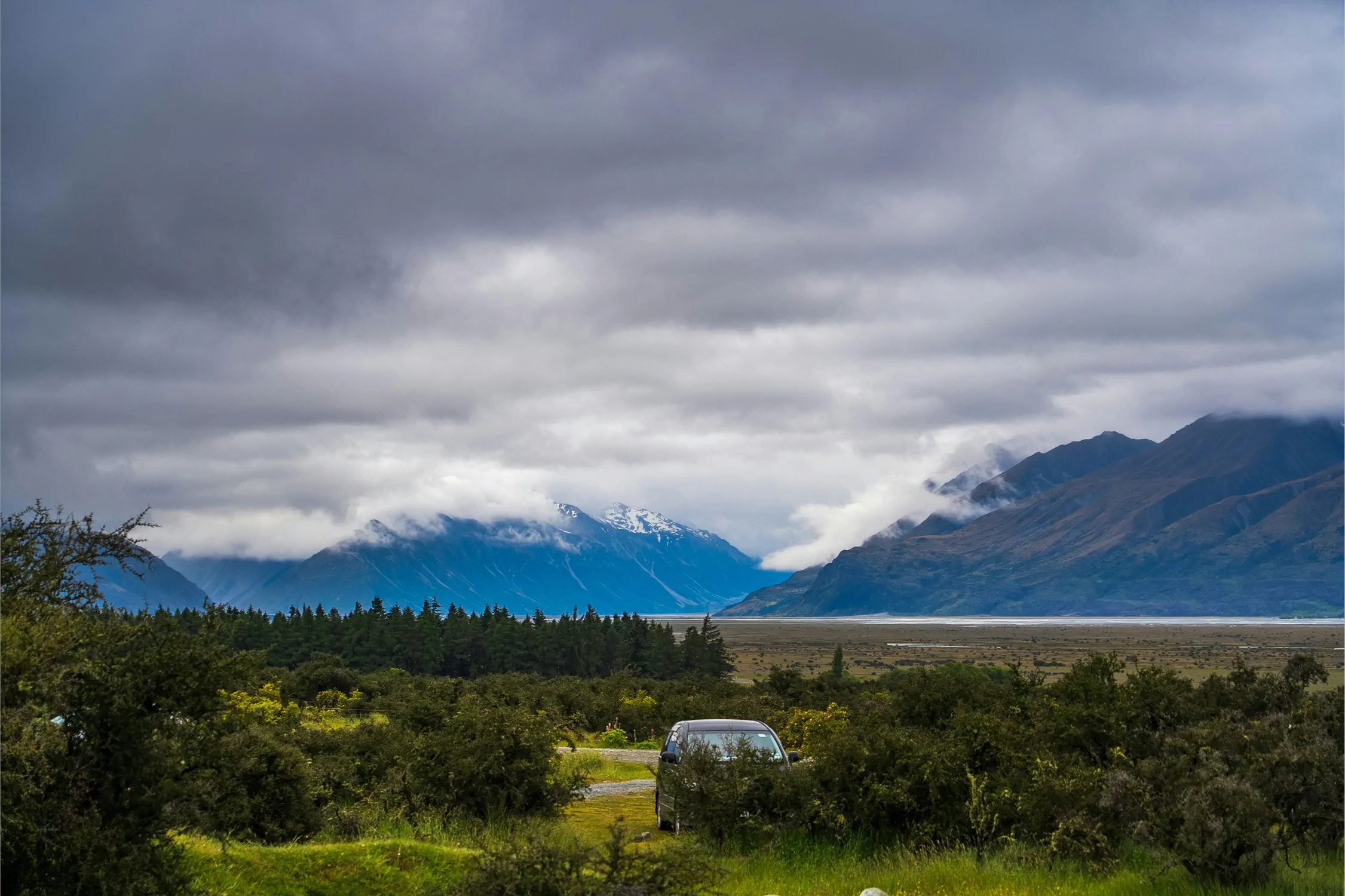 Top 25 Scenic Campsites in New Zealand by Region hero image placeholder